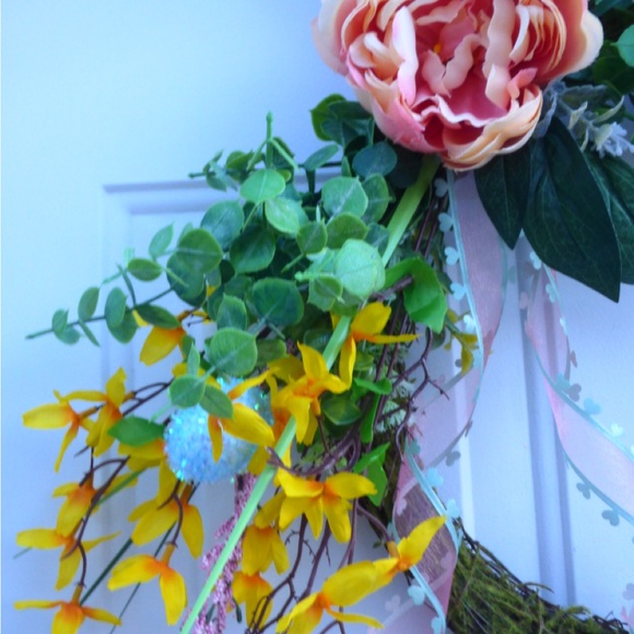 Moss Grapevine Rabbit Wreath for Front Door, Floral Easter Bunny Wreath. - Picture 7 of 8